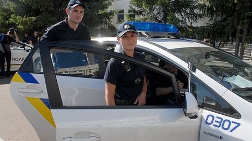 До ноябре вся милиция в Украине должна стать полицией