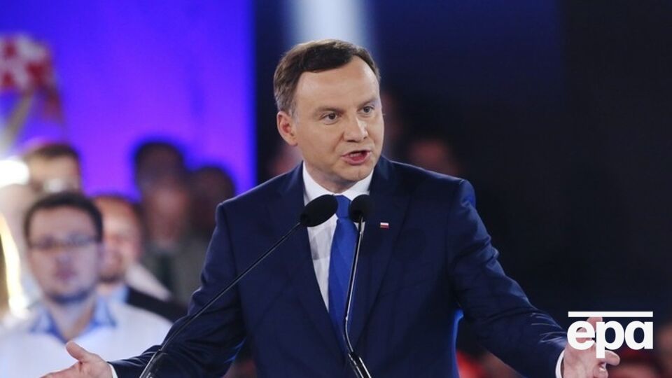 Дуда считает, что к переговорному процессу по Донбассу должны подключиться все соседи Украины