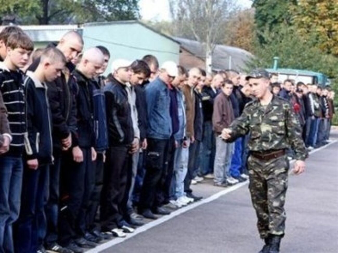 Военнообязанных внесут в электронный реестр