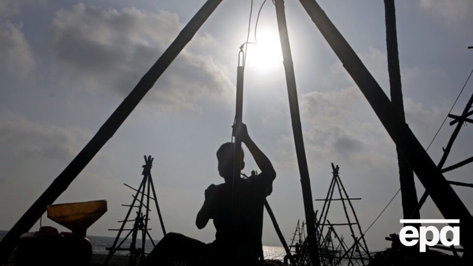 Цена на нефть марки Brent опустилась до минимума за семь месяцев