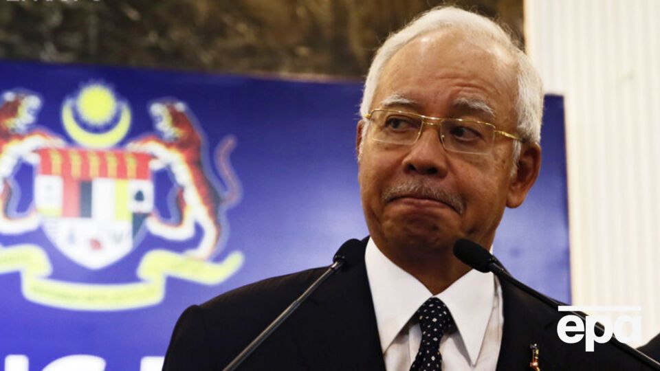 Наджиб Тун Разак подтвердил, что в Индийском океане нашли фрагменты самолета, который исчез с радаров в марте 2014 года