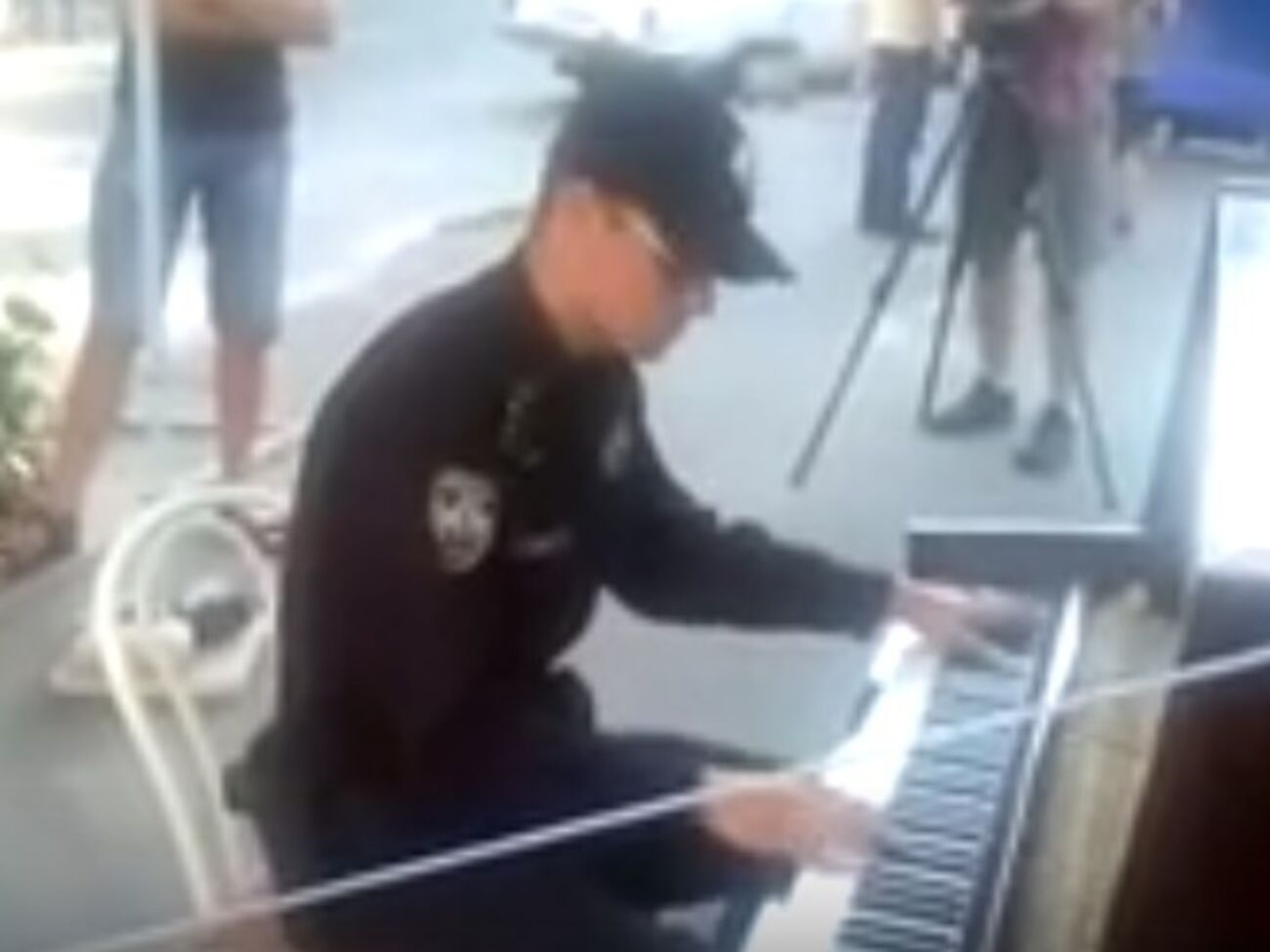 Скриншот видео