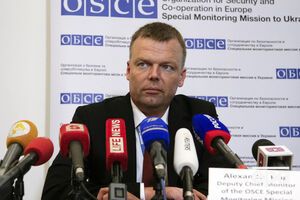 Хуг констатировал неудачу переговоров в Минске