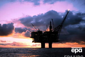 Нефть немного подорожала после существенного падения цены