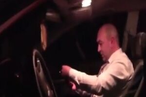 Глава Первомайской райгосадминистрации Виктор Сирота устроил скандал после того, как сотрудники спецподразделения "Кобра" остановили его автомобиль