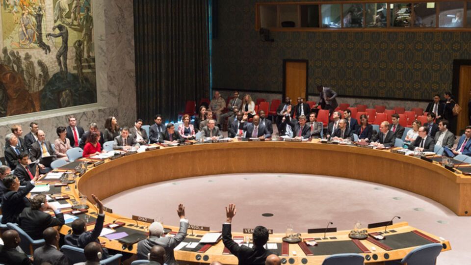 Совбез ООН принял резолюцию по Сирии