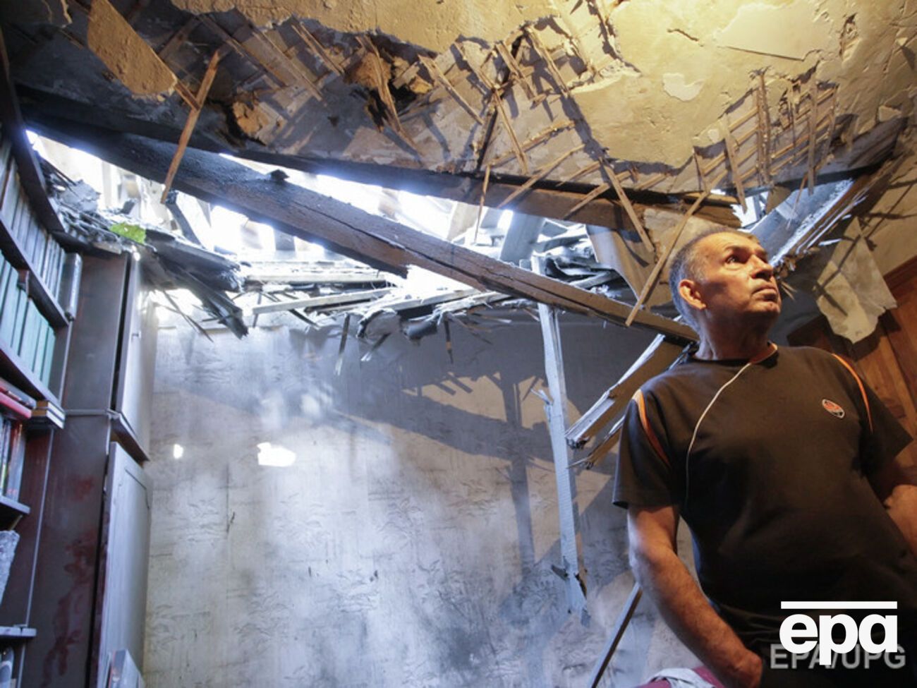 В Дзержинске вывели на поверхность шахтеров, заблокированных под землей в результате обстрела