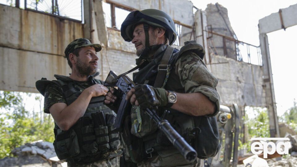 Боевики продолжают обстреливать украинских военных