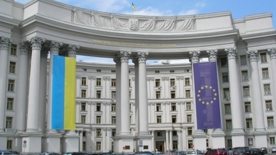 По данным украинского МИД, сегодня домой отправят как минимум 21 человека