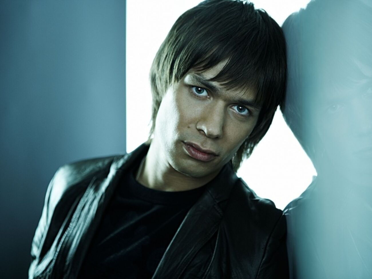 Стас Пьеха стал в Украине невъездным