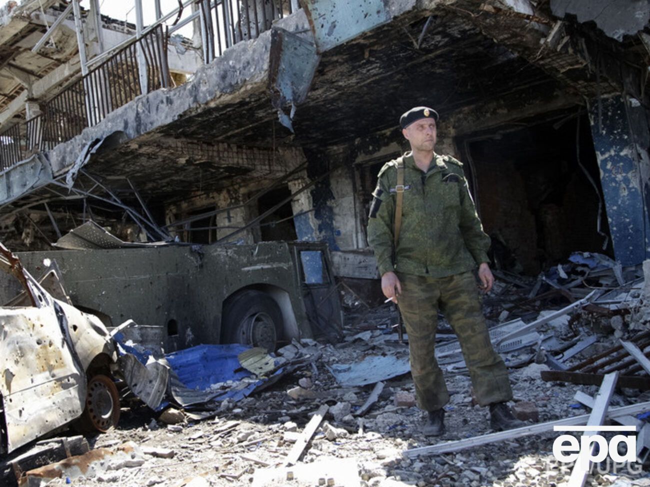 По данным украинских силовиков, случаи добровольной сдачи среди боевиков "ДНР" и "ЛНР" учащаются