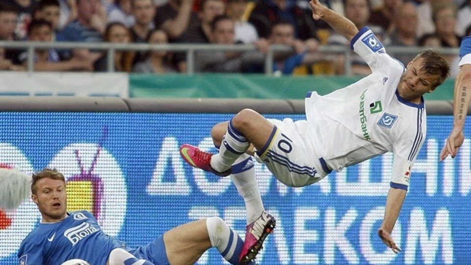 "Динамо" обыграло "Днепр" в центральном матче тура