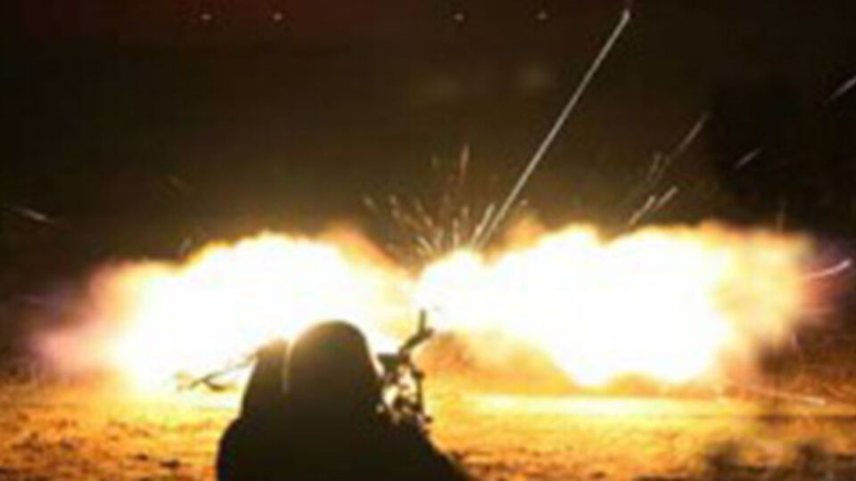 Очевидец: "Со стороны похоже на полномасштабный бой"