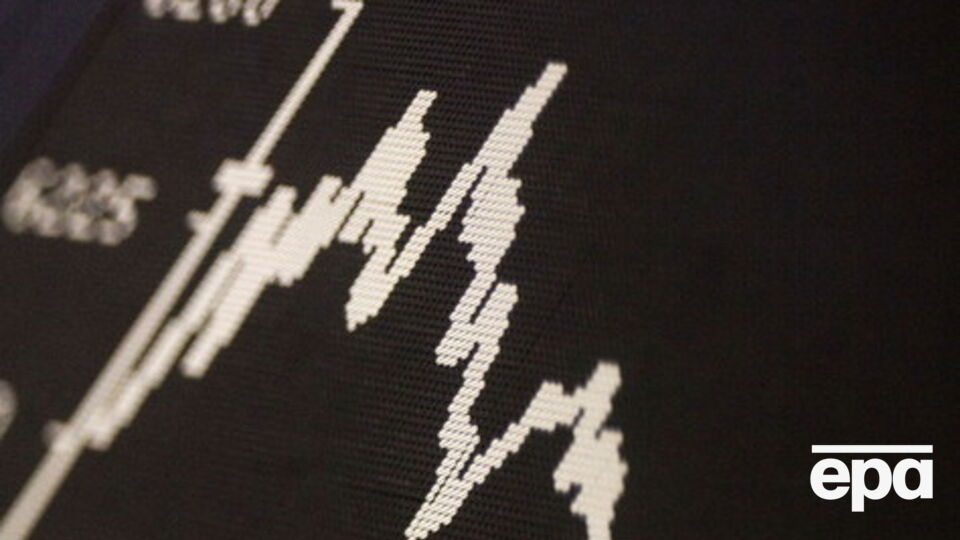 Стоимость нефти Brent обвалилась на 9,4%