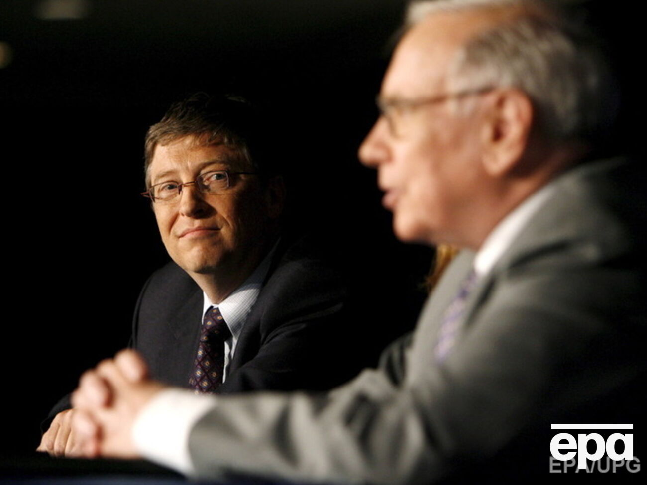Баффетт и Гейтс оказались под прицелом террористов