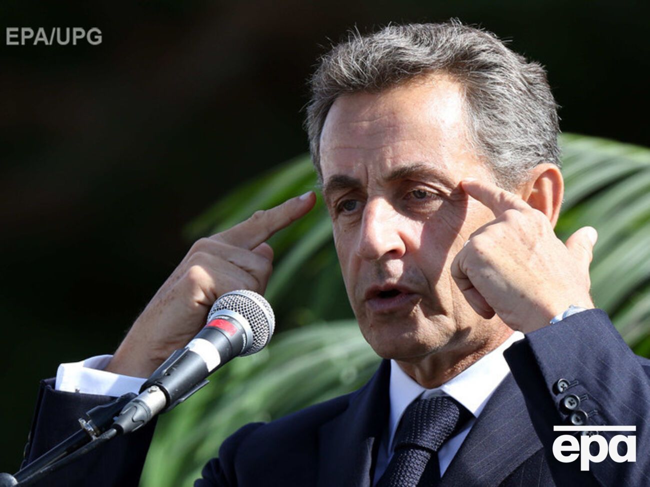 Николя Саркози призвал к диалогу с Россией