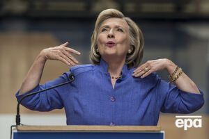 Клинтон: То, что Путин может встать и сказать: "Я буду вашим следующим президентом", имеет свою привлекательность