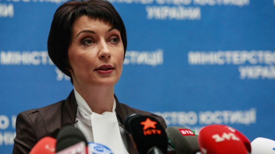 Елена Лукаш подозревается в присвоении имущества путем злоупотребления служебным положением