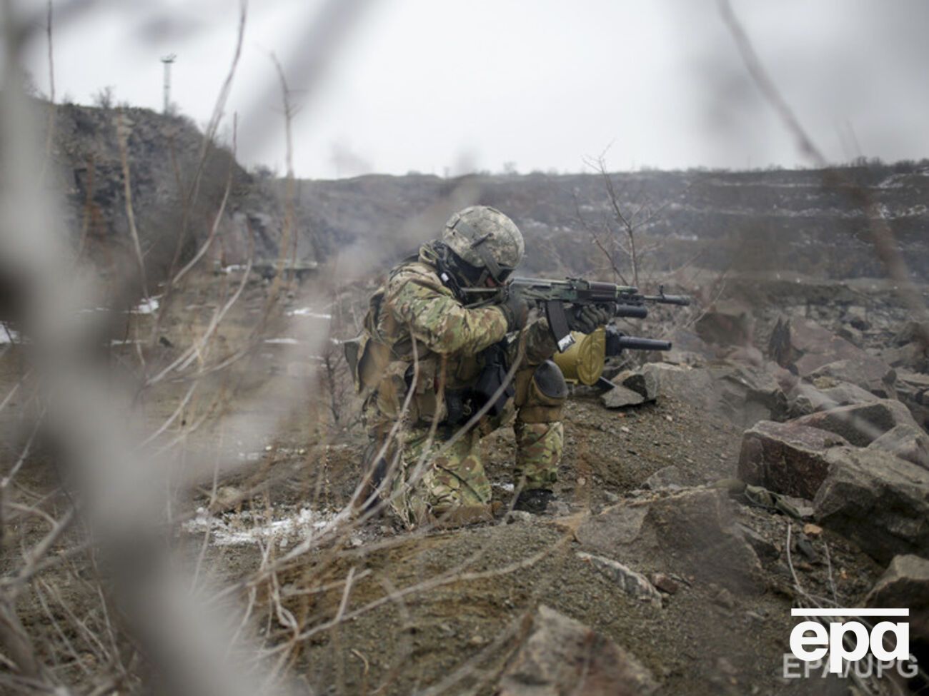 В ходе обстрела ранен один военнослужащий