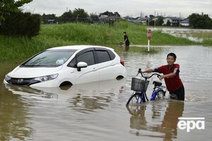 Ливни в Японии вызвали наводнения и оползни. Фоторепортаж