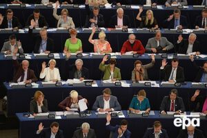 Европарламент принял резолюцию по нарушению прав человека в РФ