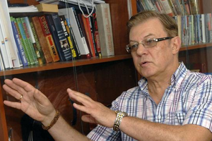 Экономист Лановой --- Яресько: Украине нужно расти темпами Китая, чтобы за 25 лет догнать сегодняшнюю Швейцарию