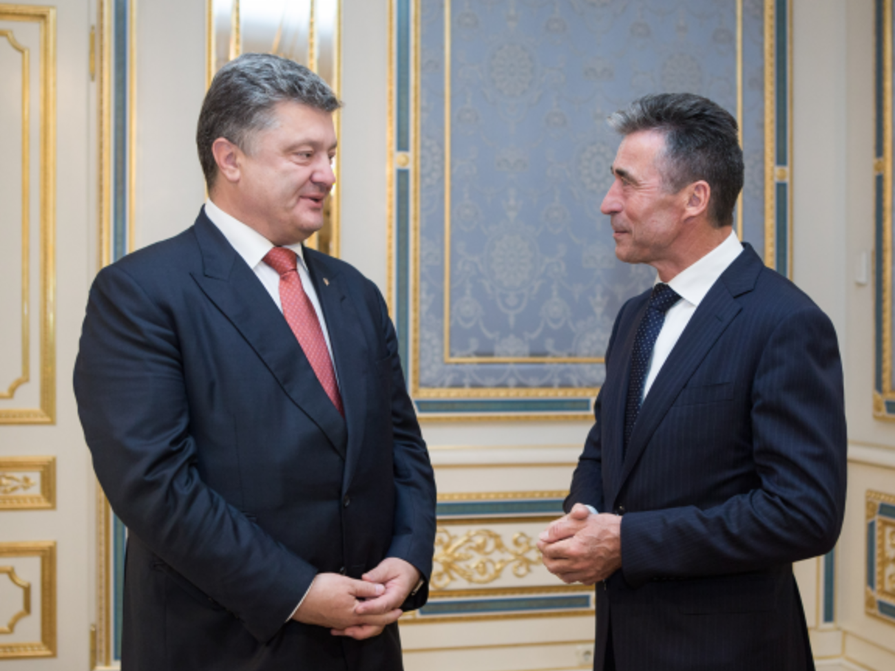 Порошенко провел встречу с Расмуссеном