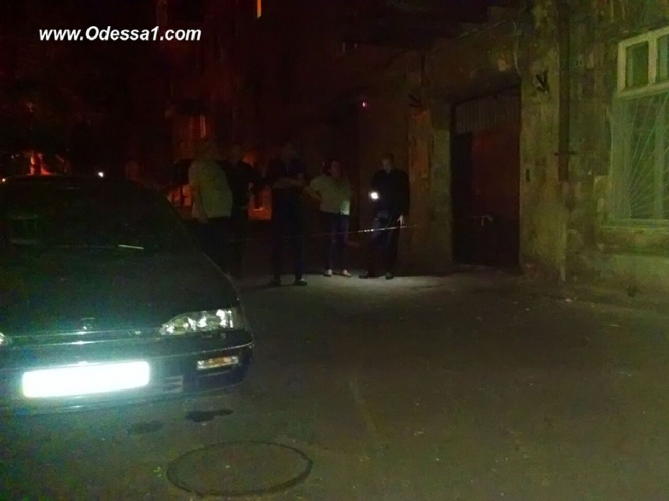 Осколки гранаты посекли автомобиль, пострадавших нет