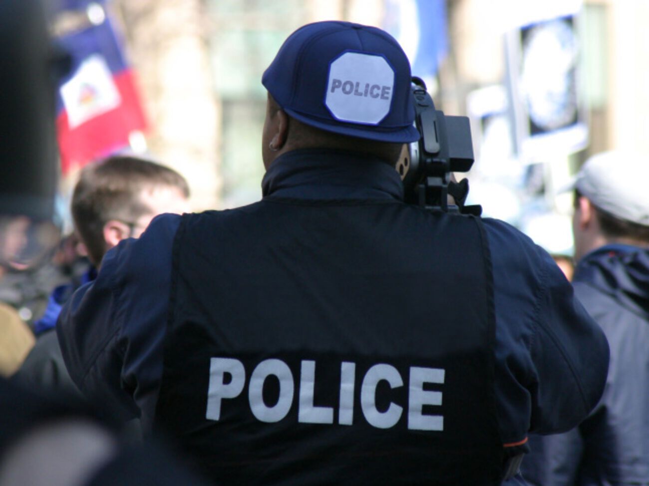 Полиция Лос-Анджелеса за два часа провела операцию по освобождению заложников в ресторане