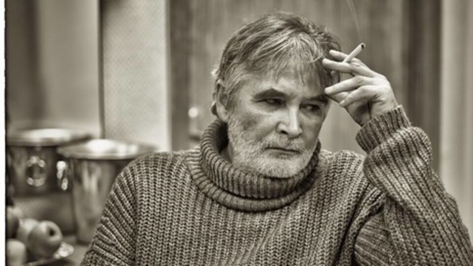 Орлуша: На Россию ополчился мир, миром правят НАТО, ложь и злато. А раз так --- пошла она в сортир, никому не нужная зарплата!