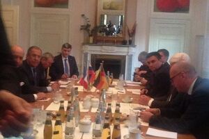 Главы внешнеполитических ведомств Украины, Германии, Франции и России на встрече в "нормандском формате" в Берлине