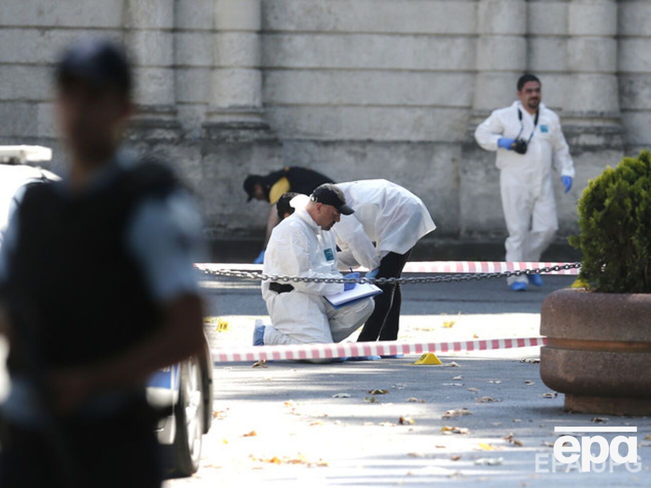 Начиненный взрывчаткой автомобиль взорвался на КПП
