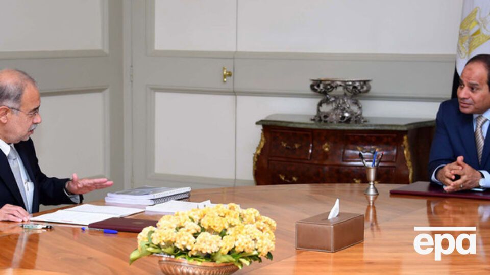 Ас-Сиси принял отставку правительства