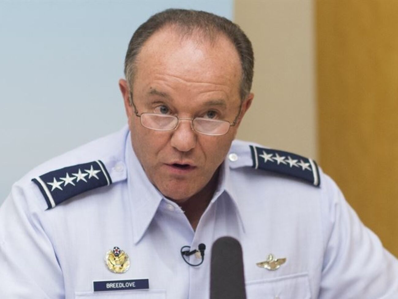 Бридлав: Действия России вызывают опасения