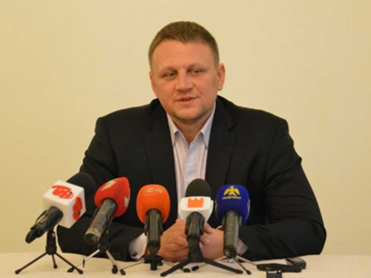 Шевченко покидает пропрезидентскую фракцию