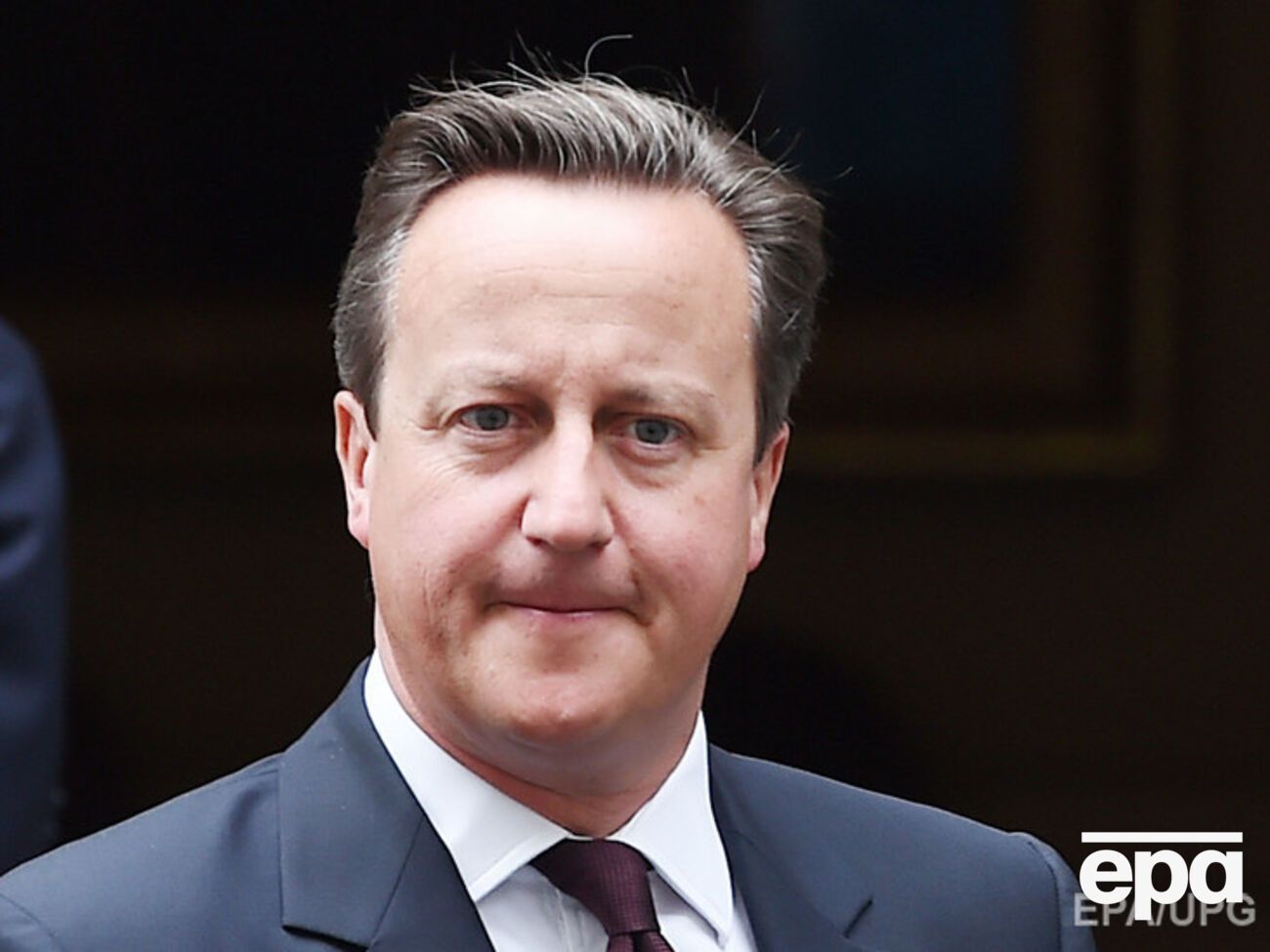 Кэмерон:&nbsp;Мы забираем беженцев из лагерей и приглашаем в Великобританию