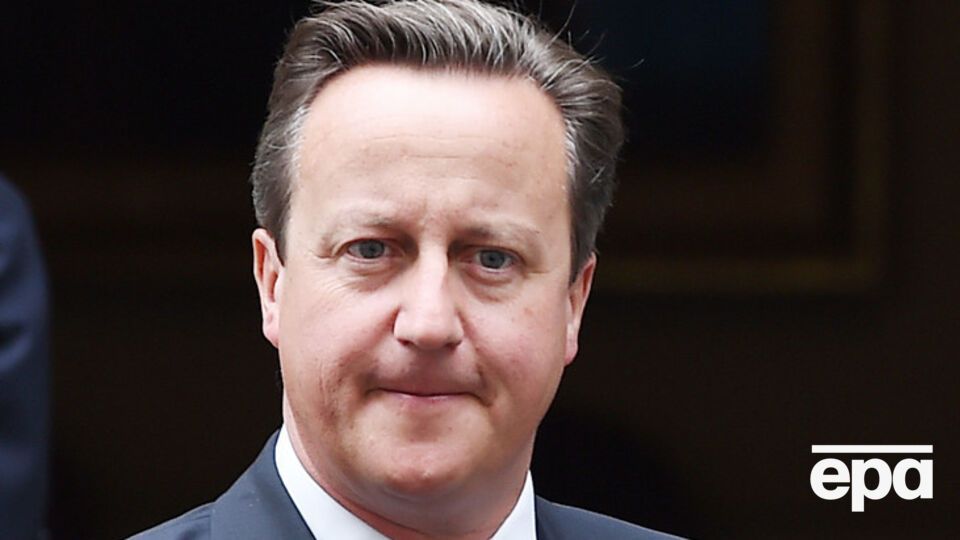 Кэмерон: Мы забираем беженцев из лагерей и приглашаем в Великобританию