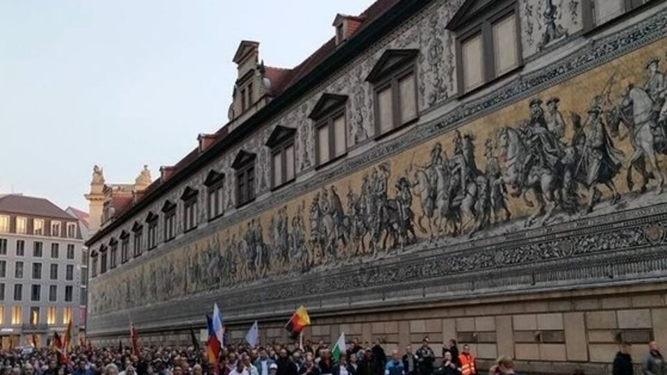 Акция Pegida ("Европейцы-патриоты против исламизации Запада") в Дрездене, Германия. 14 сентября 2015 года
