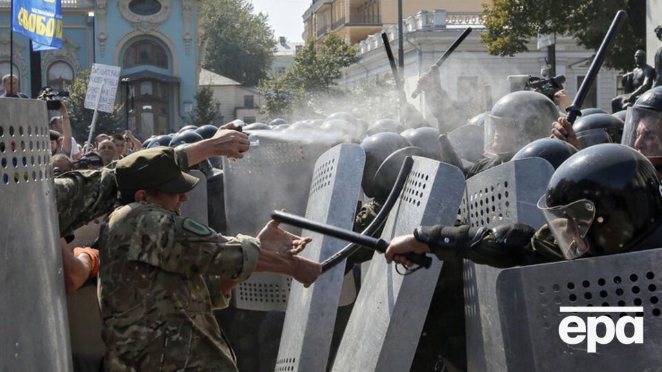 В судебных заседаниях по делам Гуменюка и Олийныка объявлен перерыв