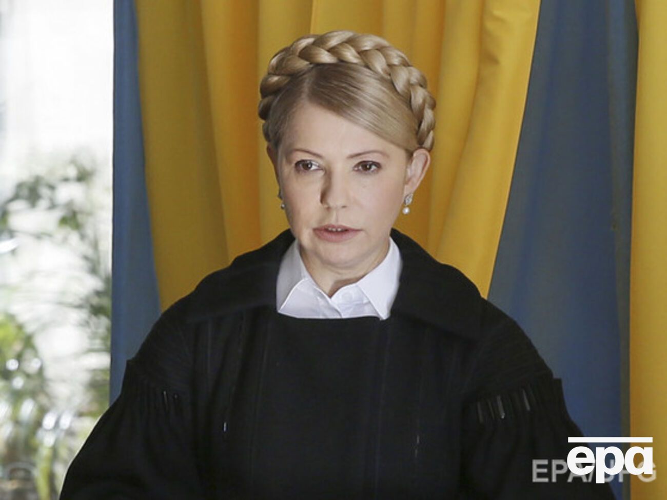 На сайте президента зарегистрирована петиция с предложением назначить Тимошенко главой несуществующего посольства