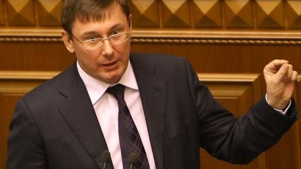 Юрий Луценко: Новоявленные оппозиционеры уходят, как и работали. Я боюсь, что мы являемся свидетелями создания "широкой оппозиции", которая пытается продемонстрировать недееспособность Рады