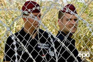 Строительство заграждений на границе вызвало напряжение в отношениях Венгрии с Румынией