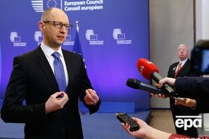 Яценюк обещает рост зарплат учителей и медиков