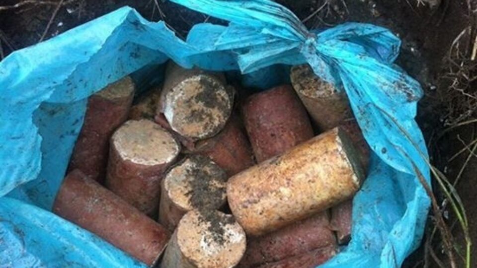 В тайнике хранились тротиловые шашки и электродетонаторы