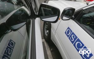 СММ ОБСЕ посетила Логвиново в сопровождении офицера Вооруженных сил Российской Федерации и вооруженного члена "ДНР"