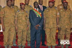 Президента Буркина-Фасо задержала собственная охрана