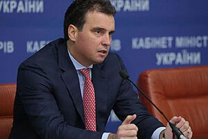 Абромавичус: Украина приняла 17 из 24 технических регламентов Европейского союза