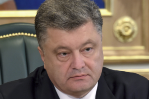 Порошенко поручил СНБО изъять из санкционного списка фамилии журналистов ВВС