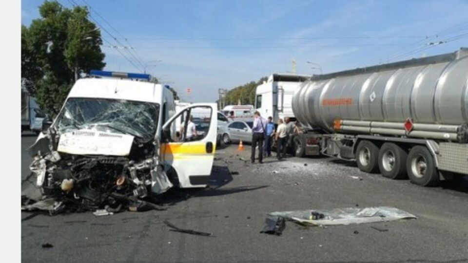 При аварии пострадали двое маленьких детей