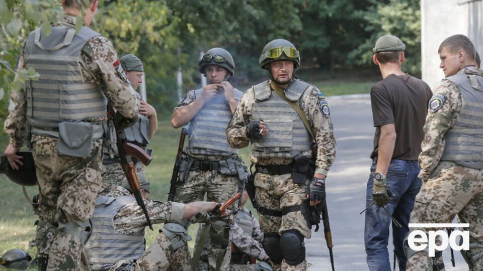 Определенное затишье на линии разграничения позволяет активизировать работу групп гражданско-военного сотрудничества